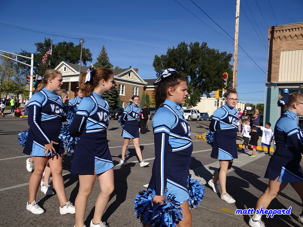Hi-Liner Homecoming Parade - More CSi Photos/Video at Facebook